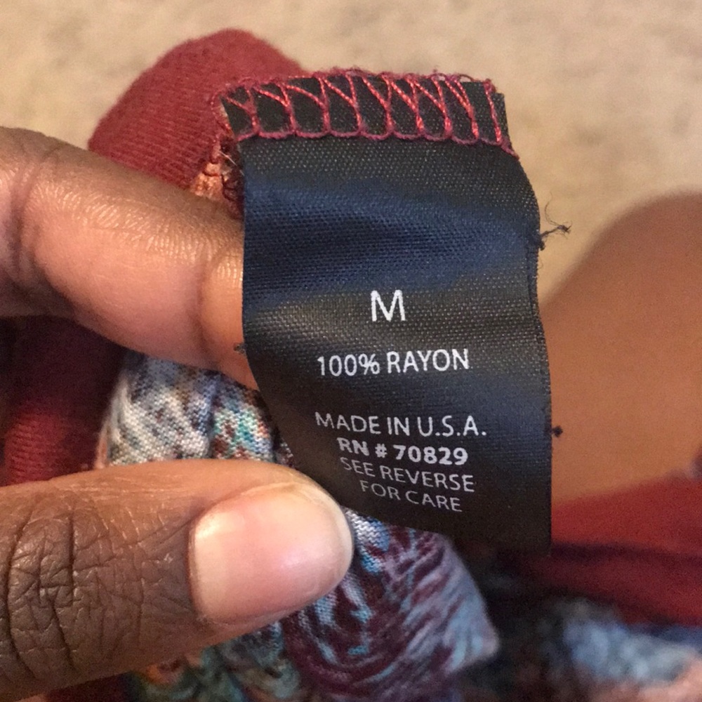 Maroon Rue 21 Top - Picture 4 of 4